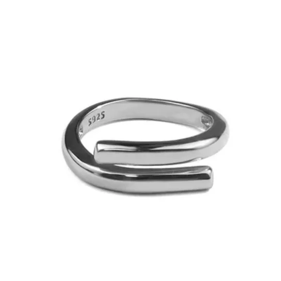 *NEW Glossy 18k White Gold Plated Adjustable Ring - Picture 6 of 16